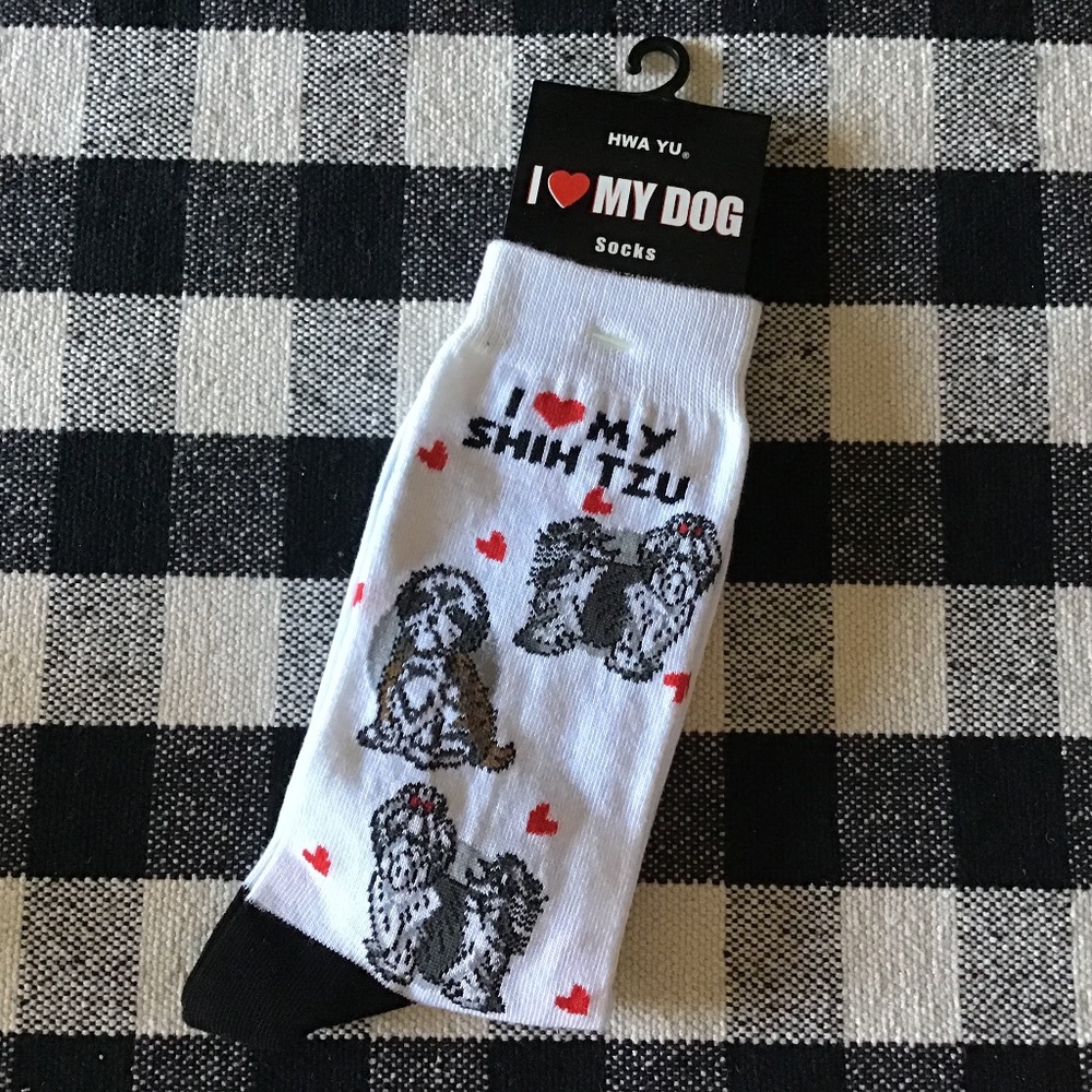 NWT HWA YU Women I ❤️ My SHIN TZU Dog Crew Socks Size 9-11